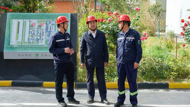 深化落實(shí)“四下基層” 強(qiáng)作風(fēng) 辦好職工“暖心實(shí)事”聚合力——周紅到富平、黃陵基層單位調(diào)研并慰問一線職工